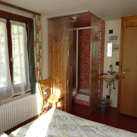 Les Touristes 2* Вербье