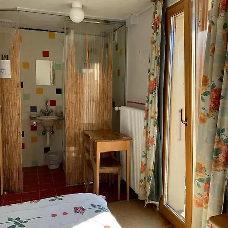 Отель Les Touristes Вербье