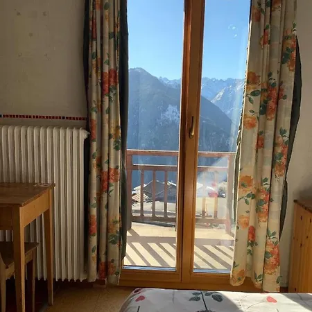 Les Touristes Отель Вербье