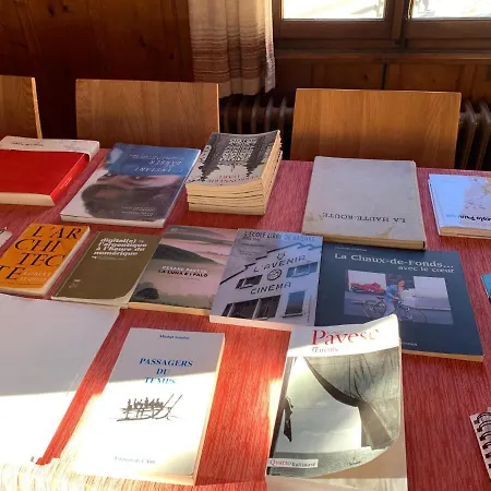 旅行者酒店 酒店 韦尔比耶